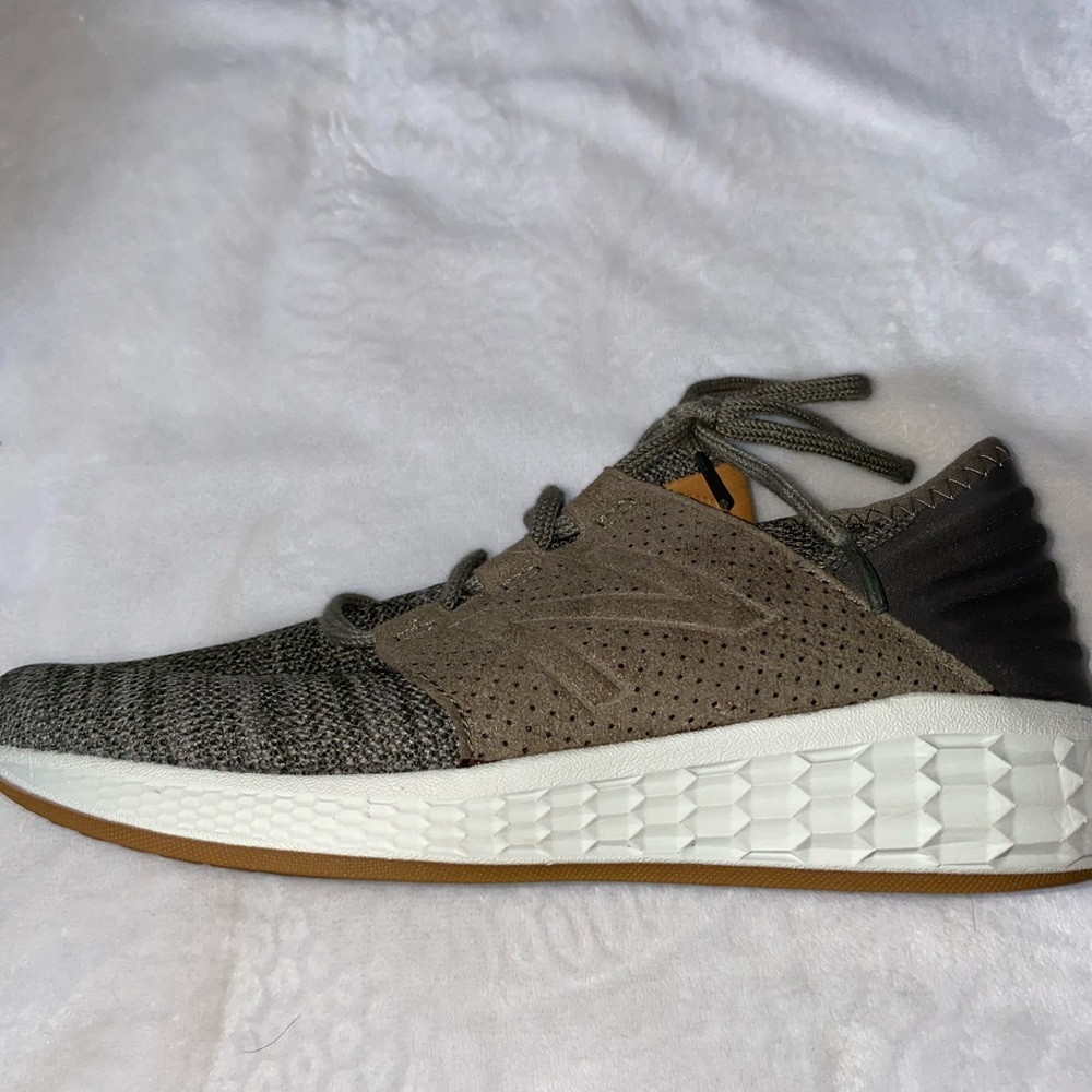 New balance shoes